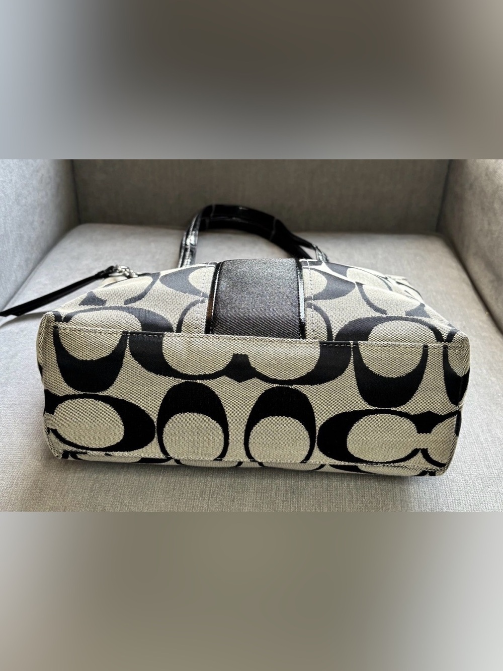 Coach F25771 Signature Stripe Tote Black/Khaki Patent Leather Trim Shoulder Bag - Picture 8 of 16